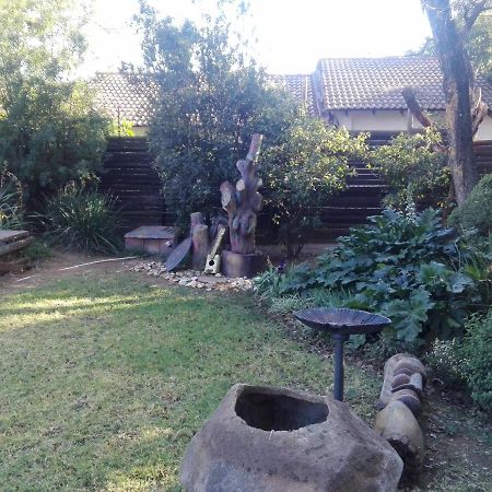 Fourways Guest Lodge Joanesburgo Exterior foto
